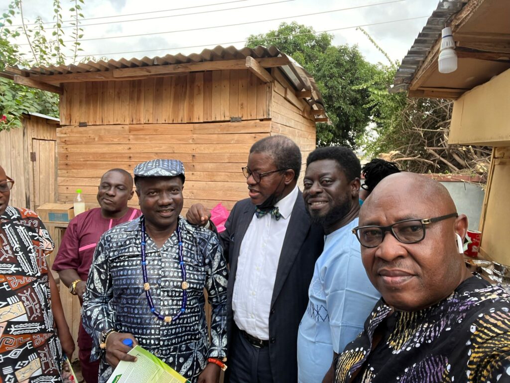 Art And Culture:Glitz as Odunlade Art connexions opens new exhibition in Ibadan