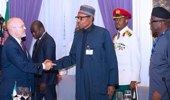 Photostory: President Of Nigeria Meets Investors In New York