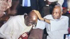 How Afenifere Leader, Fasoranti Welcomed Tinubu With Prayer