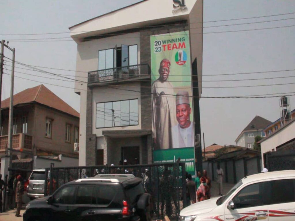 Anonymous Supporter Boosts Tinubu Campaign with Donation of Building for South-West Campaign Secretariat near Awolowo House in Ibadan