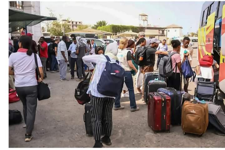 Sudan: First Batch Of Evacuees Moved To Egypt Border