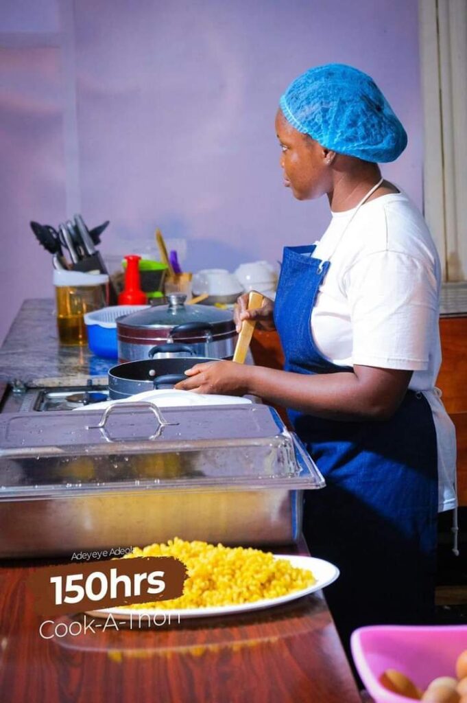 Photostory: Ondo Lady Begins 150 Hours Cook-a-thon To Break Guinness Records