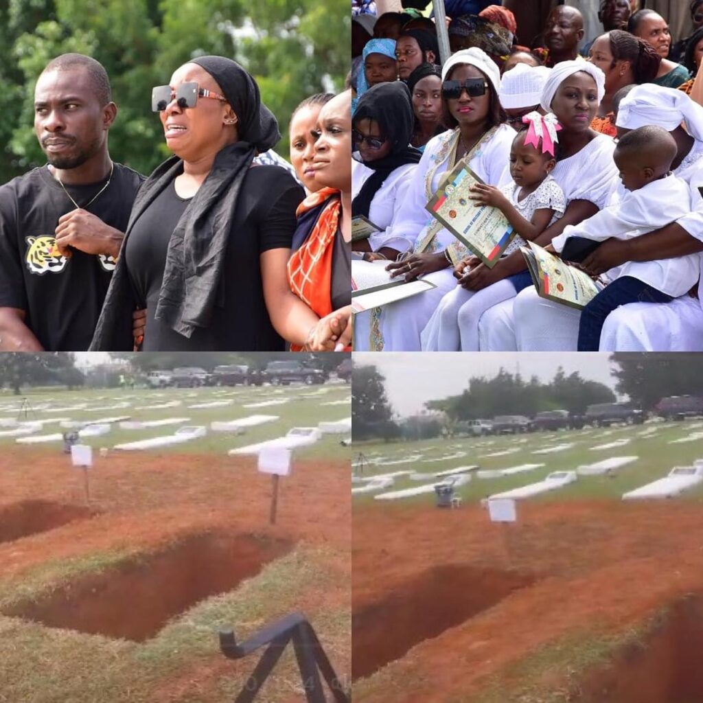 Photostory from the funeral of 22 officers k@lled in Niger state