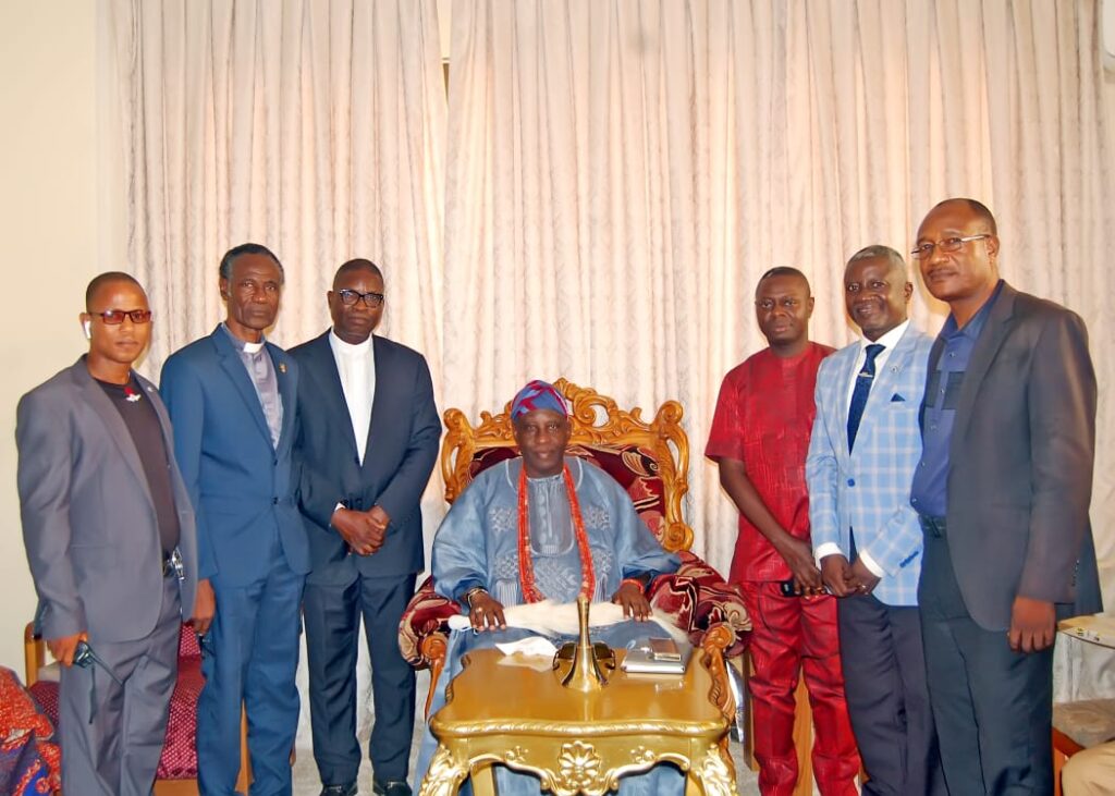 Oyo CAN Visits New Soun Of Ogbomoso