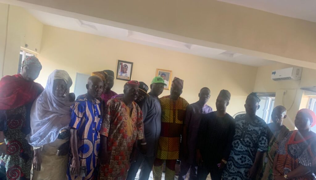 COURTESY VISIT: Moniya Farmers Market Executives pay courtesy and Congratulatory visit to the Executive Chairman of Akinyele Local Government.