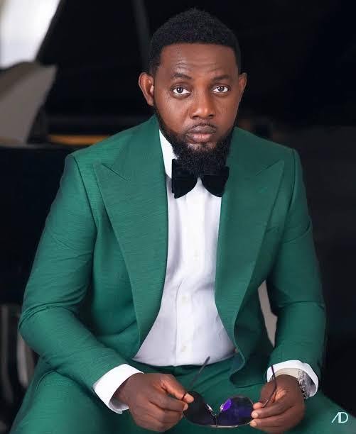 Don’t do anything to my baby that you’re carrying” – Comedian AY Makun issues warning to Alex Unusual