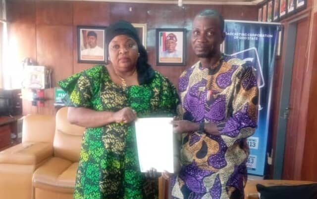 Oyo NUJ Pays Condolence Visit to BCOS Over Death of Bukola Akintade