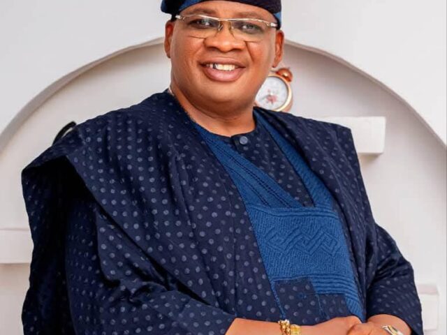 Birthday : Alli celebrates Oloye Shina Alabi, hails dedication to party ideals