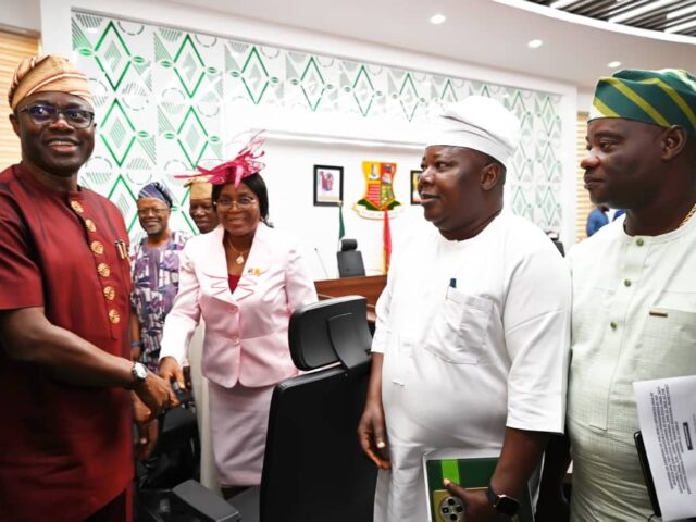 Makinde Swears In New Head of Service, Two Commissioners.