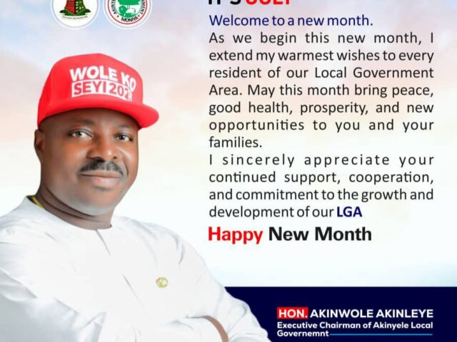 Akinyele LG Chairman, Hon. Akinwole Akinleye, Celebrates the New Month with Residents, Renews Development Agenda.