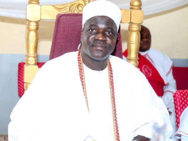 Olugbon hails Tinubu, Makinde, security forces on Oriire abductees’ rescue .