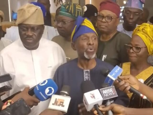 Oyo 2027: APC National Chairman Storms Ibadan, Urges Aggrieved Members to Unite.