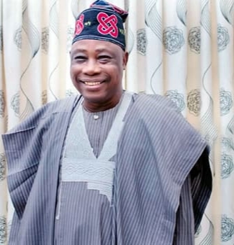 Oyo Deputy Governor commissions New Egbeda LG Chairman’s office